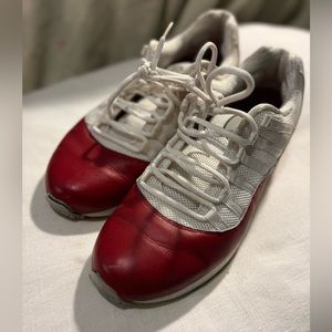 Jordan CMFT viz air 11 Candy Cane